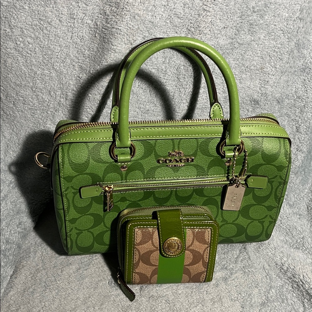 Coach Signature Purse and Wallet Set